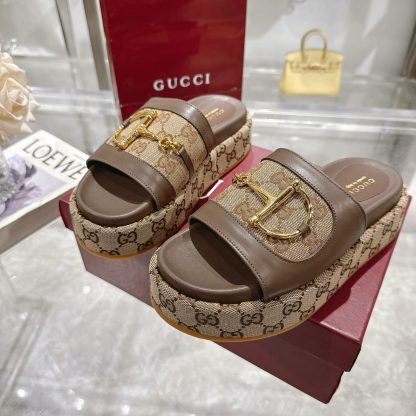 Gucci women's platform sandals - Image 7