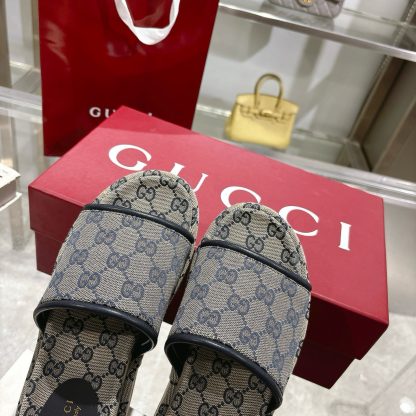 Gucci Women's New GG Platform Slide Sandals - Image 6