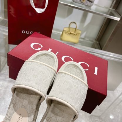 Gucci Women's New GG Platform Slide Sandals - Image 7