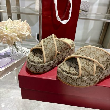 Gucci Women's New GG Cross-over Platform Sandals - Image 7