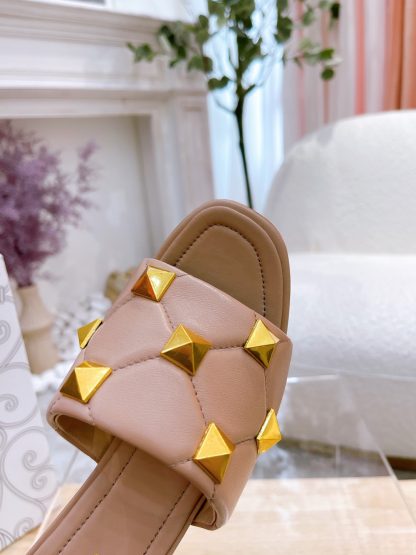VALENTINO Rivet element luxury sandals high heels - Image 7