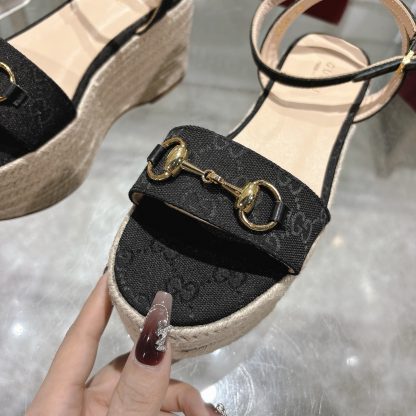 Gucci Women's Horsebit Flat Mid-Heel Platform Sandals - Image 6