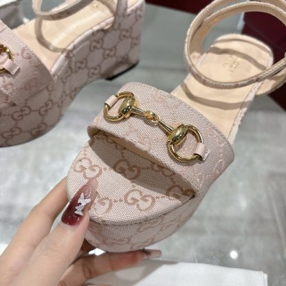Gucci Women's Horsebit Flat Mid-Heel Platform Sandals - Image 7