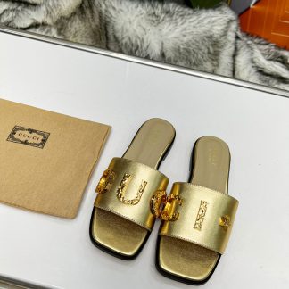 Gucci women's flat slippers