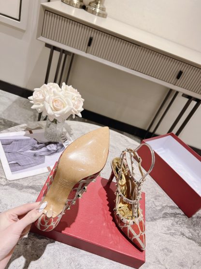 VALENTINO Fashion Rivet High Heels - Image 7