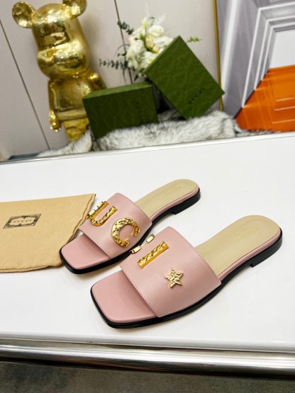 Gucci women's flat slippers - Image 7