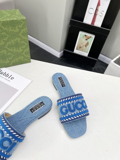 Gucci women's flat slippers - Image 8