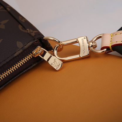 Louis Vuitton Multi Pochette Accessories Handbag - Image 7