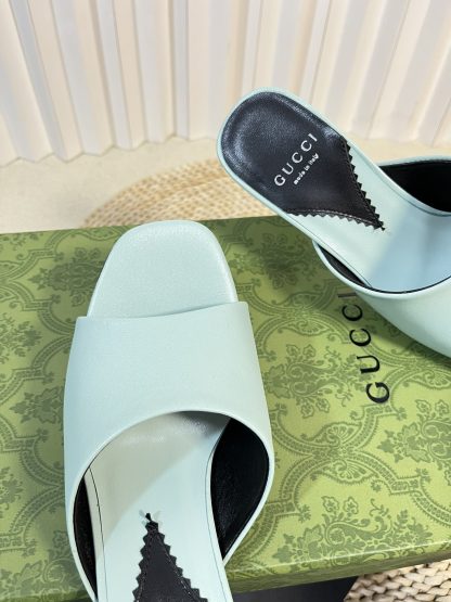 Gucci Double G round heel sandals - Image 7