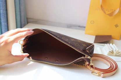 Louis Vuitton Montorgueil series Eva handbag - Image 7