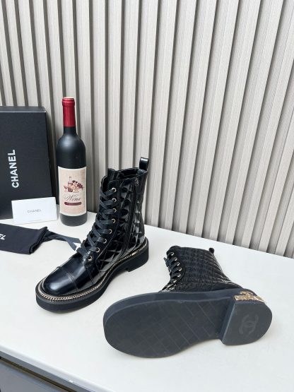 Chanel autumn and winter hit black fashionable simple black Martin boots - Image 7