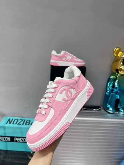 Chanel Spring and Summer Ultra High Quality Light Pink Fashionable Casual Sports Sneakers - Image 7