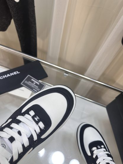 Chanel Spring and Summer Ultra High Quality Black and White Fashionable Casual Sports Sneakers - Image 7