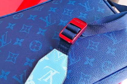 Louis Vuitton MESSENGER Small Messenger Bag - Image 7