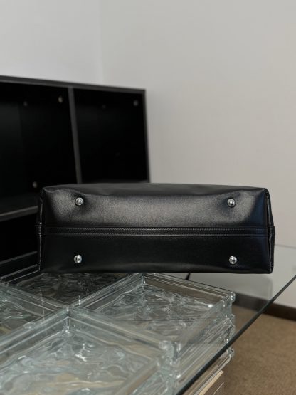 Louis Vuitton x TM CARRYALL VIBE - Image 7