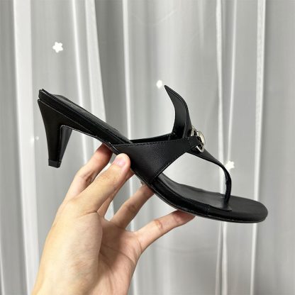 Gucci Spring and Summer Square Toe Flip Flops Classic Buckle Series - Image 7