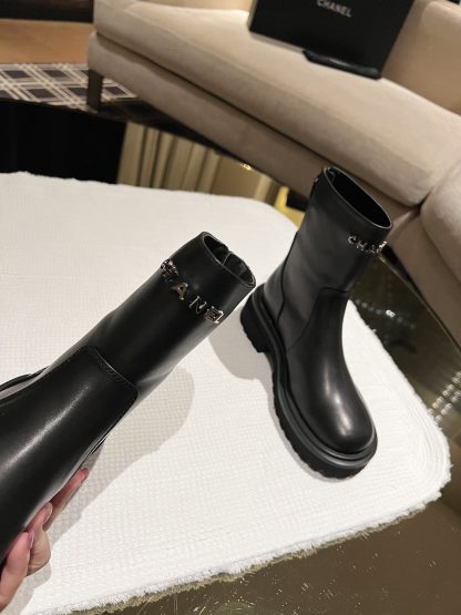 Chanel autumn and winter new black simple fashion boots - Image 6