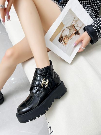 Chanel autumn and winter new black shiny light show diamond style leather boots - Image 7