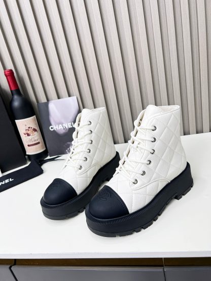 Chanel autumn and winter new white and black electric show diamond style leather boots - Image 7