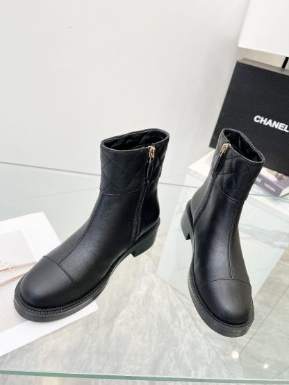 Chanel Autumn and Winter High-end Customized Catwalk Model Extremely Luxurious Leather Boots - Image 7