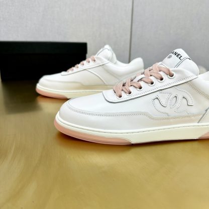 Chanel classic craft embroidery style white and pink mix and match casual sports shoes - Image 7