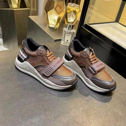 Burberry thick-soled sports shoes - Image 7