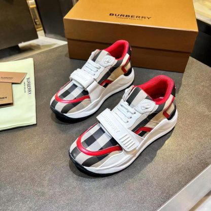 Burberry thick-soled sports shoes - Image 7
