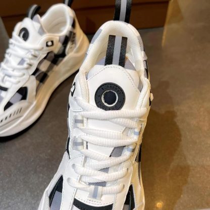 Burberry thick-soled sports shoes - Image 7