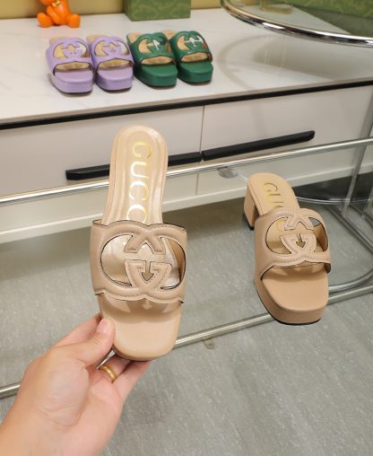 Gucci platform slippers - Image 8