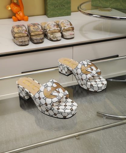 Gucci platform slippers - Image 8