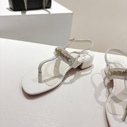 Christian Louboutin red-soled women's thong low-heeled sandals - Image 7