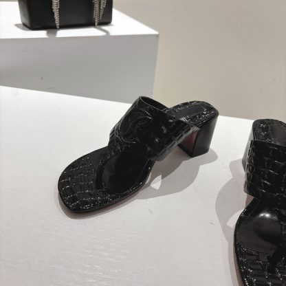 ChristianLouboutin red bottom women's thong high heel sandals - Image 7