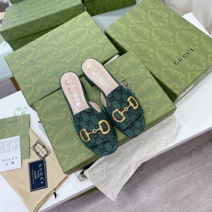 Gucci horsebit shallow design with square toe and three-dimensional square heel slippers - Image 6