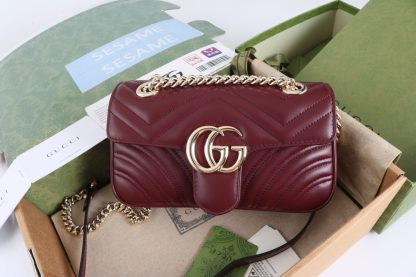 Gucci Wine Red Wave Pattern Quilted Handbag - Image 7