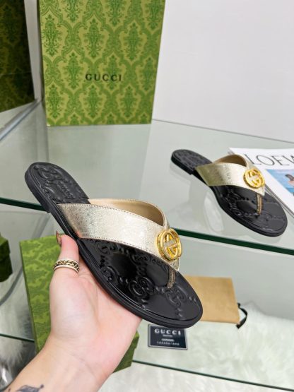 Gucci flat flip flops - Image 8