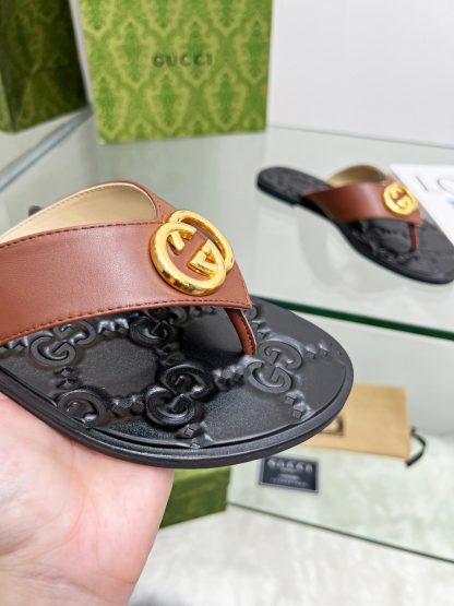 Gucci flat flip flops - Image 7
