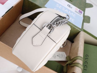 Gucci Shiny Retro Silver Shoulder Bag - Image 7