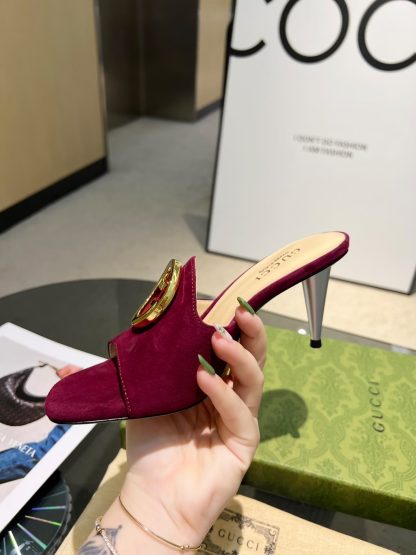 Gucci's classic high-heeled slippers are a must-have for summer - Image 7