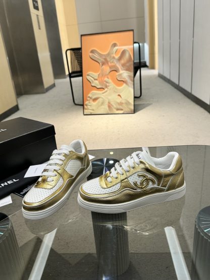 Chanel classic design gold mix fashion casual sneakers - Image 6