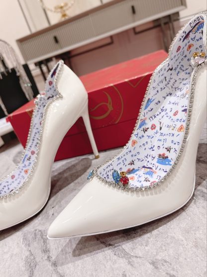 Christian Louboutin wavy patent leather crystal chain high heels - Image 6