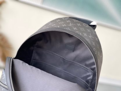 Louis Vuitton M22558 Black Flower Discovery Small Backpack - Image 7