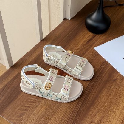 Gucci's new GG sandals - Image 8