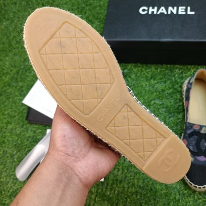 Chanel popular leather black apricot casual shoes - Image 6