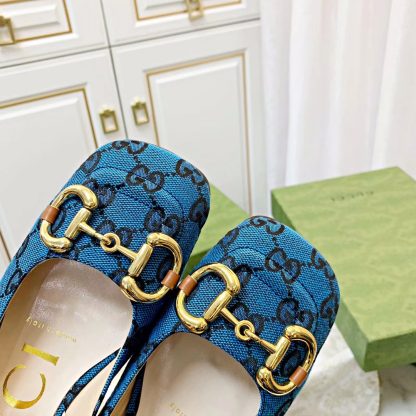 Gucci's new horsebit buckle (same style for shoes and sandals) - Image 7