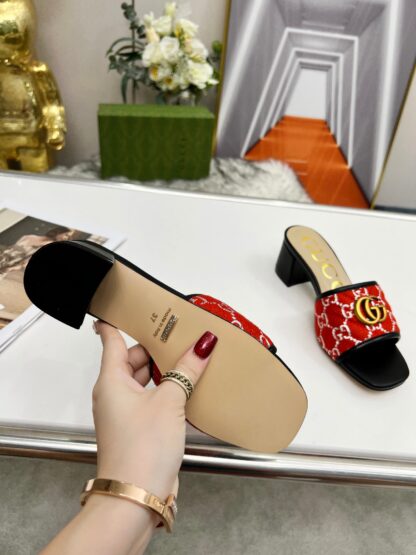 Gucci mid-heel slippers - Image 8