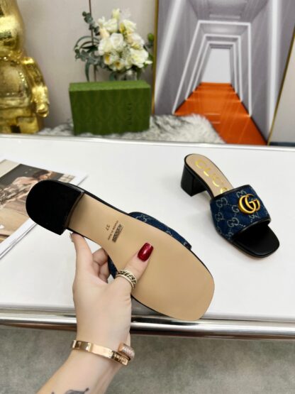 Gucci mid-heel slippers - Image 7
