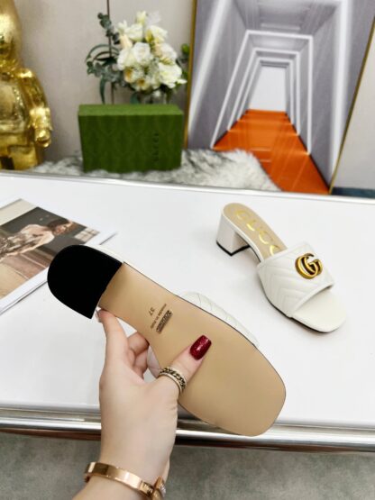 Gucci mid-heel slippers - Image 7