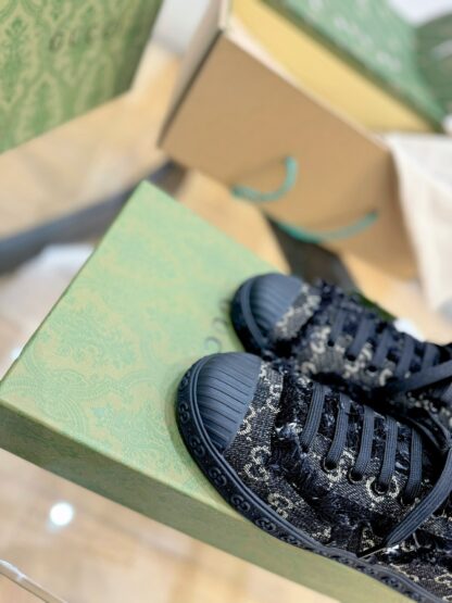 Gucci low-top casual sneakers - Image 8