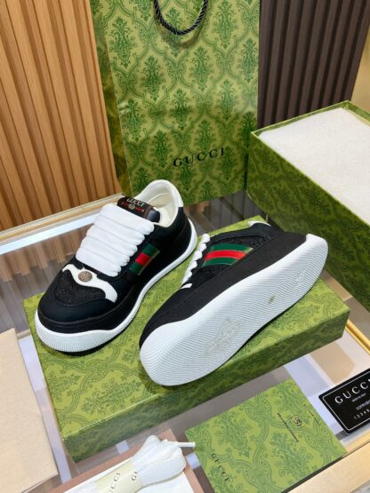 Gucci casual sneakers - Image 8