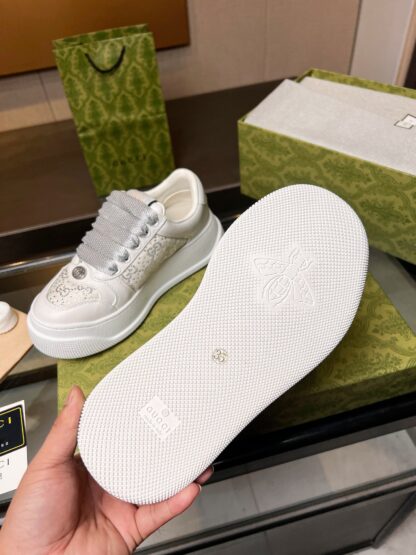 Gucci casual sneakers - Image 8